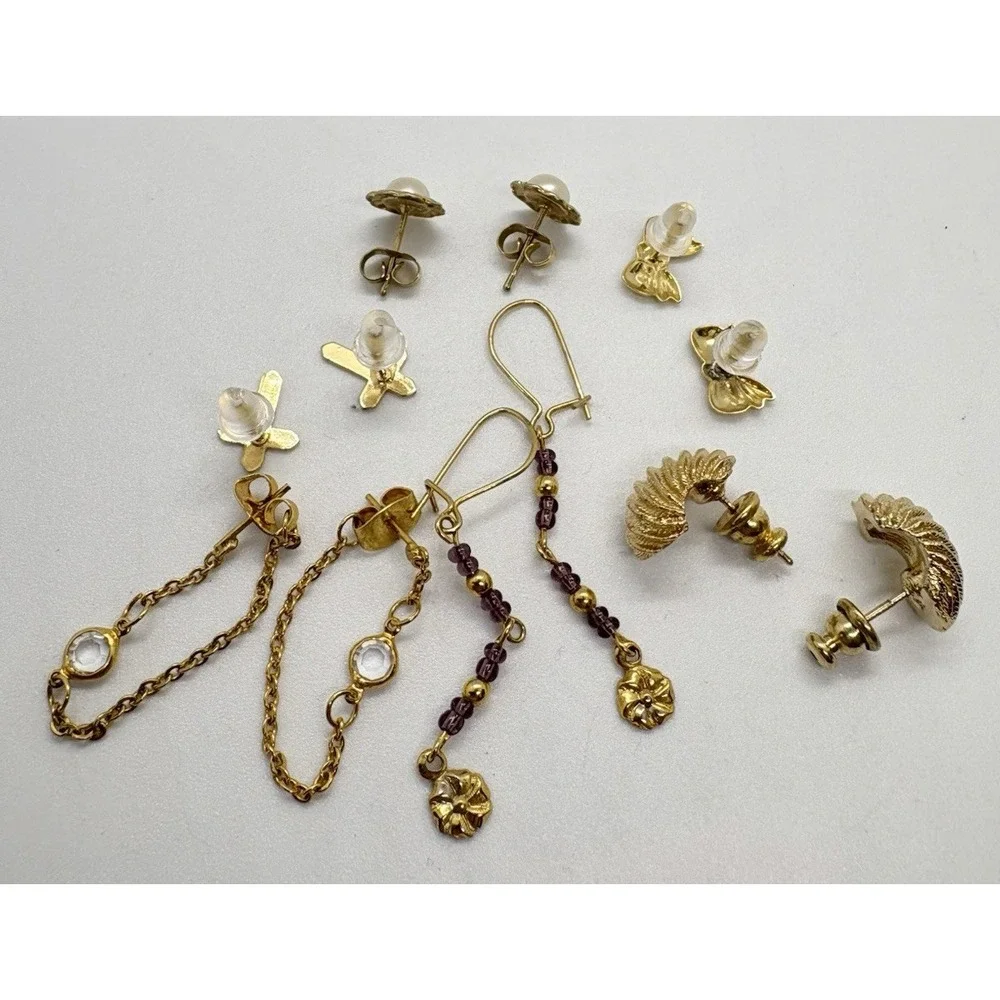 Vintage Lot of 6 Pairs‎ Pierced Earrings Gold Tone Dangle Stud Dainty Cross Bow